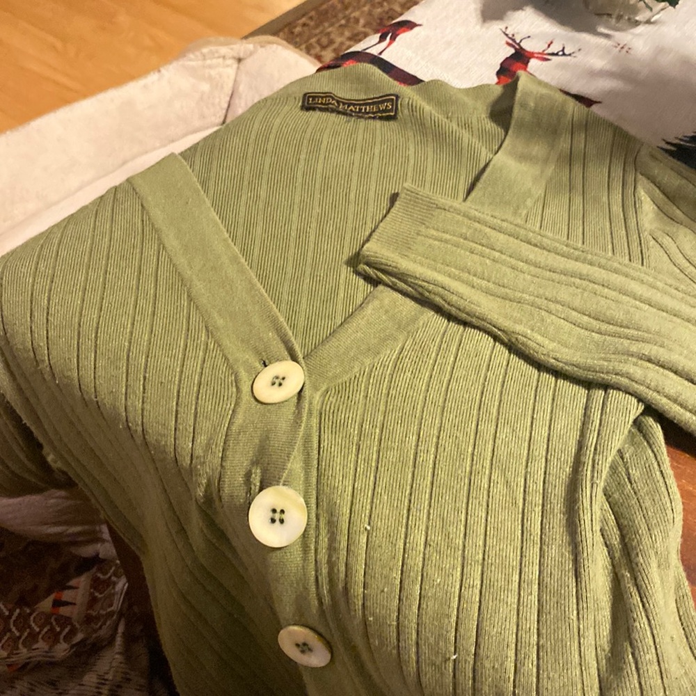 Linda Mattews cardigan sweater
